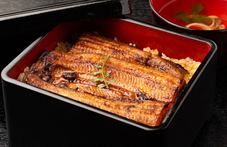 美味しい一品をご自宅で満喫 | 鰻の通販なら土井活鰻