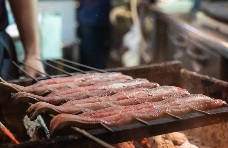 贈答用に最適な炭焼の香り高き逸品 | 鰻の通販なら土井活鰻